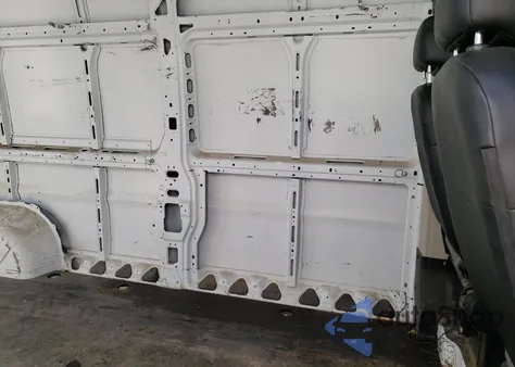 2022 Ram Promaster 2500 2500 High z USA, uszkodzony, nr VIN 3C6LRVDG0NE103237